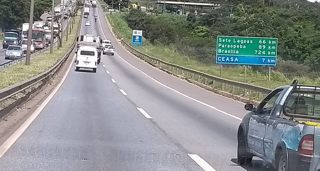 Saída pelo Anel Rodoviário de Belo Horizonte