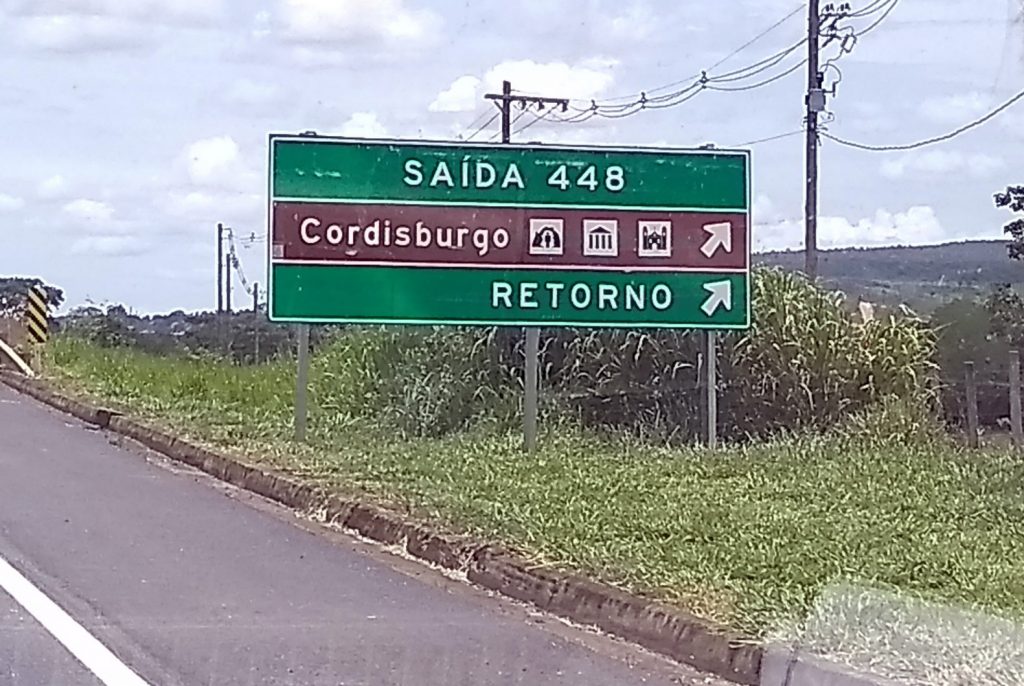 Saída 448 para Cordisburgo